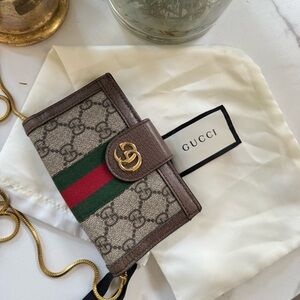 Authentic Gucci Beige and Red with Gold Accent cellphone wallet case